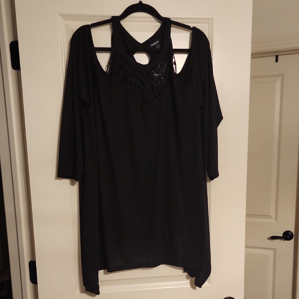 Torrid Black Crochet-Inset Cold Shoulder Top
